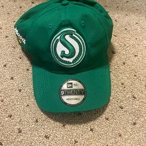 MWT New Era Green 9TWENTY Saskatchewan Roughriders cap